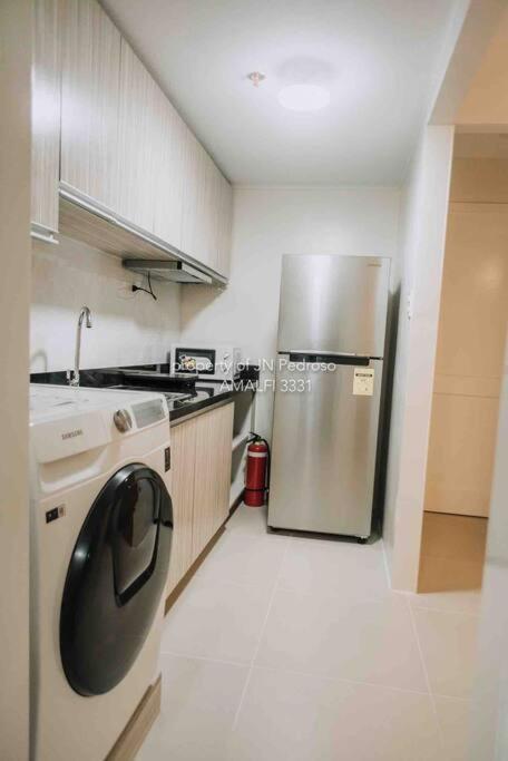 Work-Friendly Mountain-View Condo Near Sm Seaside Cebu ภายนอก รูปภาพ