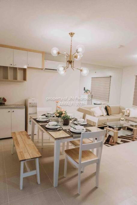Work-Friendly Mountain-View Condo Near Sm Seaside Cebu ภายนอก รูปภาพ